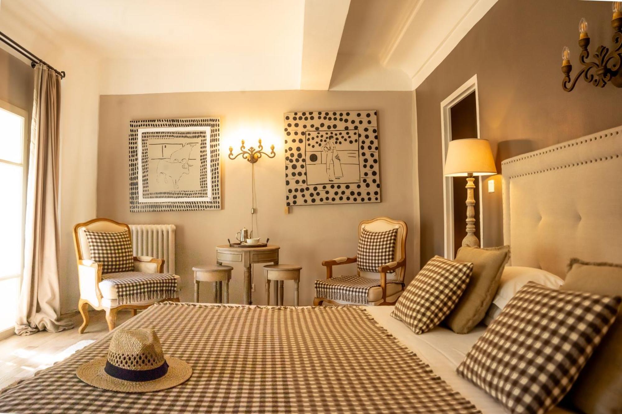 Hotel Gounod Saint-Rémy-de-Provence 外观 照片